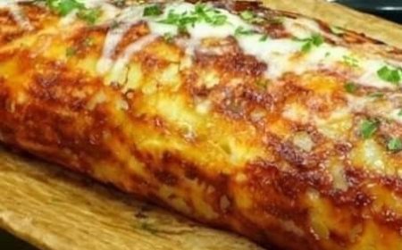 Papas rellenas con papas y queso.