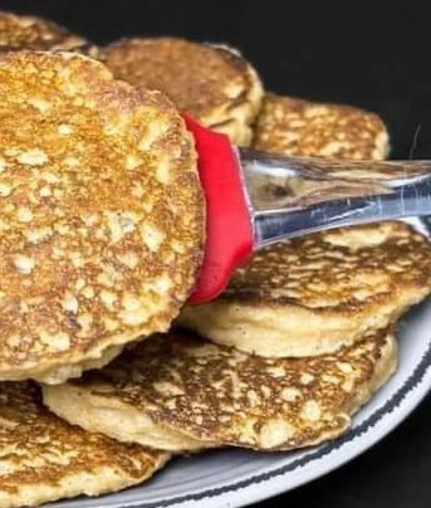 Pancakes with Apple and Cinnamon Flavors