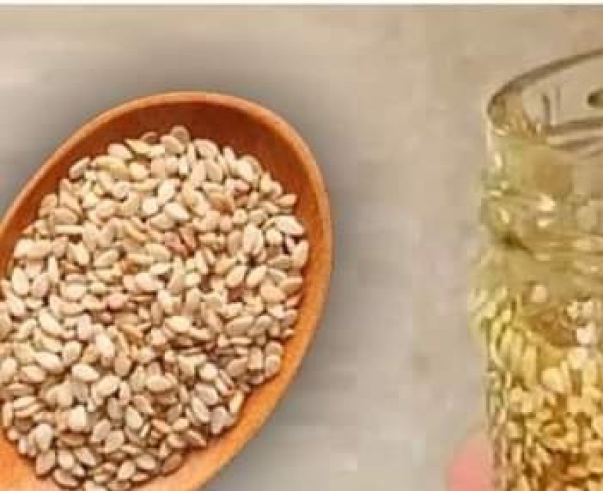 Strengthen Your Bones with Sesame Seeds and Honey: A Daily Spoonful of Health