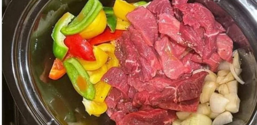 Slow Cooker Pepper Steak