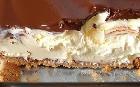 No-Bake Chocolate Eclair Dessert: A Deliciously Easy Treat