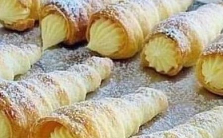 ITALIAN-CREAM STUFFED CANNONCINI