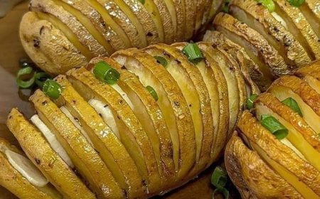 Garlic and Herb Baked Potatoes