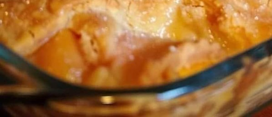 vintage oven-baked peach cobbler