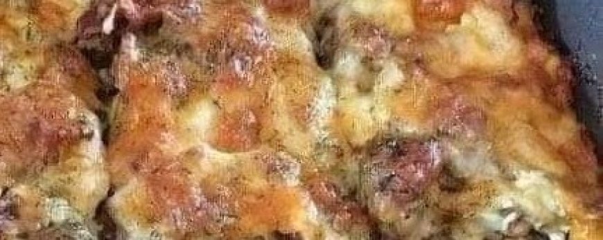 Cheesy Beef and Potato Casserole