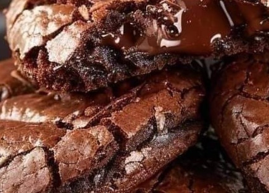 Gooey Chocolate Lava Cookies