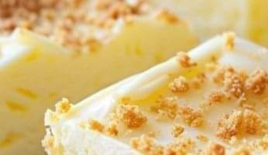 Lemon Cheesecake Squares