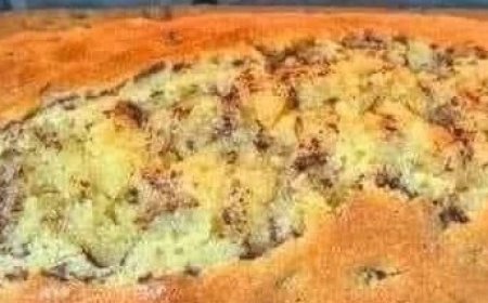 Recipe for Banana Bread with Caramel Glaze made with marble pattern.