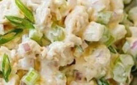 Classic Creamy Chicken Salad Recipe
