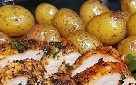 One-Pan Garlic Herb Chicken with Potatoes & Green Beans