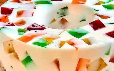 Mosaic Jelly: A Colorful and Refreshing 4-Ingredient Treat
