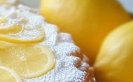 Lemon Cream Cake with Fluffy Sponge Base