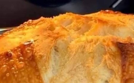 Classic Homemade Bread: Simple, Soft, and Delicious