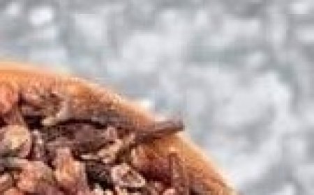 Clove Tea: A Healthy Drink with Amazing Benefits to Improve Your Health