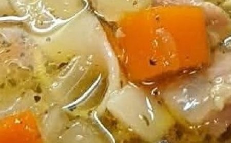 Creamy Alfredo Lasagna Soup: A Comforting Twist on a Classic