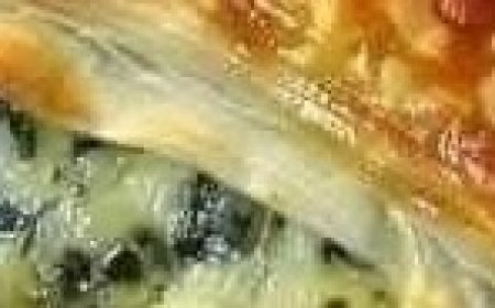 Spinach Stuffed Pastry