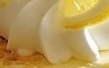 No-Bake Lemon Cheesecake