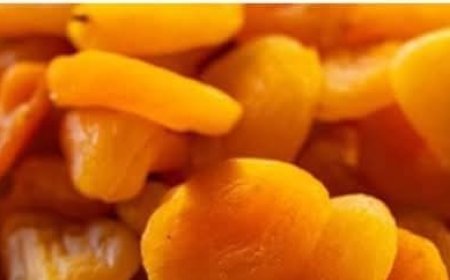 They Live to 120, Don’t Get Cancer, and Here’s What They Eat: Dried Apricots