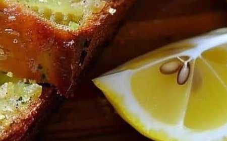 Lemon Zucchini Bread with Lemon Glaze