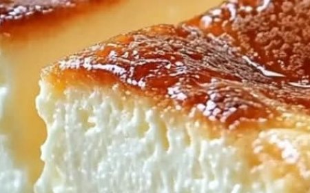 Cream Cheese Cake: A Velvety Classic