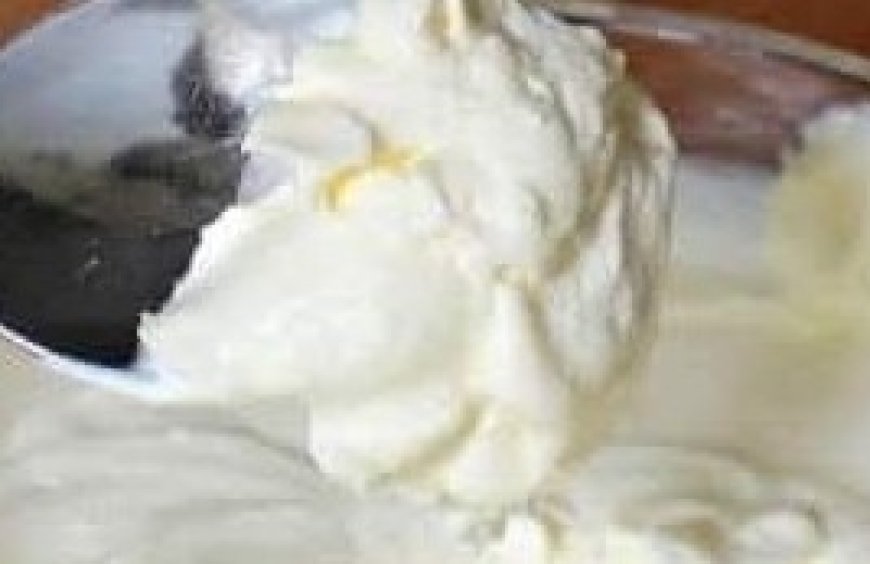 How to make homemade whipped cream with milk