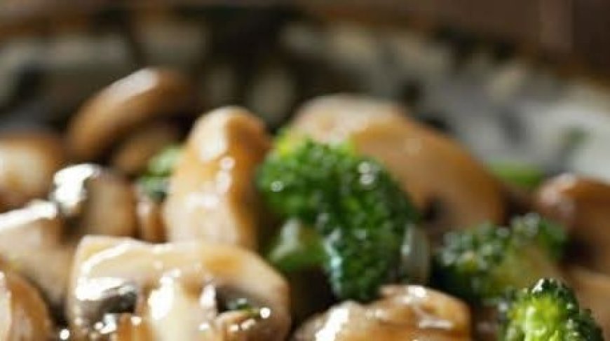 Garlic Mushrooms and Broccoli