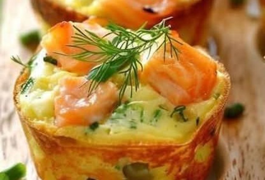 Mini leek and smoked salmon quiches