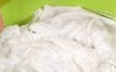 How to Use Effervescent Tablets for Brilliant White Clothes