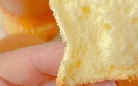 Cotton Cheesecake Cupcakes