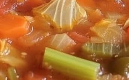 Slim & Nourish Cabbage Detox Soup