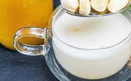 Drink milk with garlic to clean blood vessels