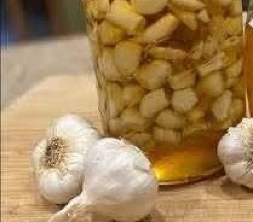 Garlic, Honey, and Cloves: A Powerful Natural Remedy