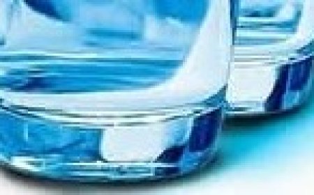 Why Drinking 8 Glasses of Water Per Day is a Myth – How to Hydrate Properly