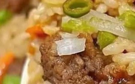 Fried Rice with Ground Beef and Vegetables