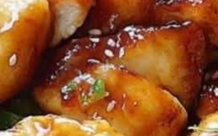 Sticky lemon chicken salad