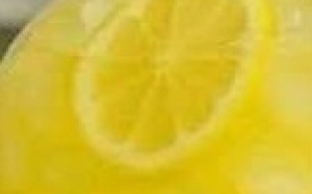 A Taste of Sunshine: The Perfect Pineapple Lemonade Recipe