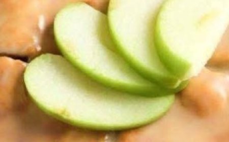 Mom’s Flat Apple Pie