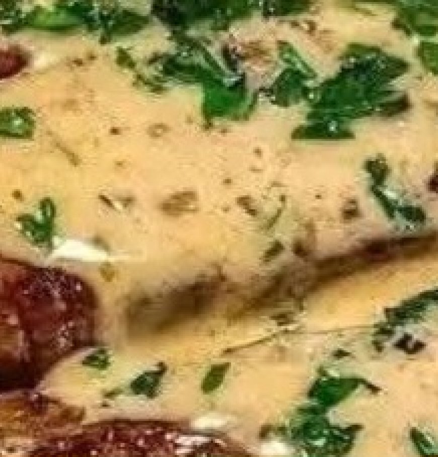 Juicy Steak with Creamy Garlic Sauce