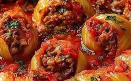 Stuffed Onion Rolls: A Flavorful Twist on a Comfort Food Classic