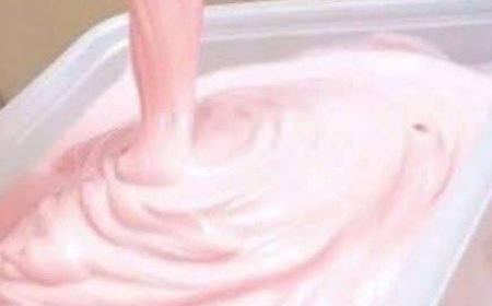 Zero-Point Strawberry Ice Cream