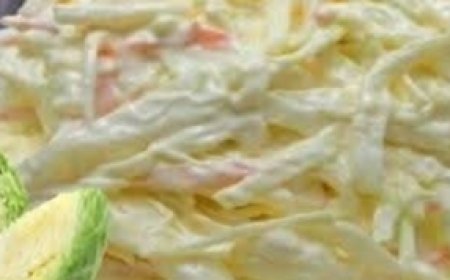 Quick and Easy Cabbage Salad in just 10 minutes