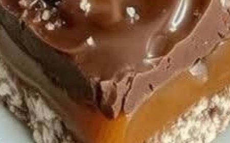 No-Bake Crunch Bars — Chewy, Nutty, and Unapologetically Satisfying