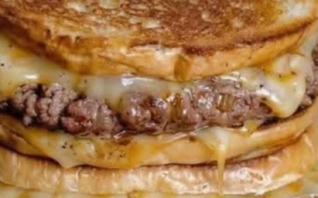 Delicious Patty Melts with Secret Sauce