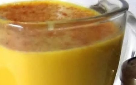 Golden (Turmeric) Milk Recipe You’ll Want to Drink Every Night