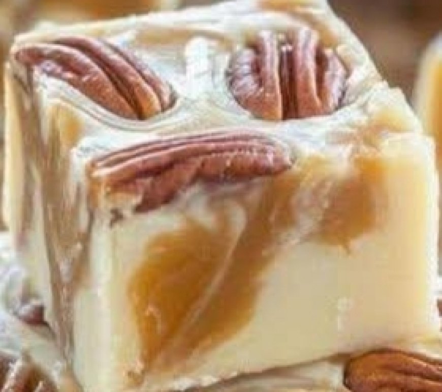 Caramel-Infused White Chocolate Fudge