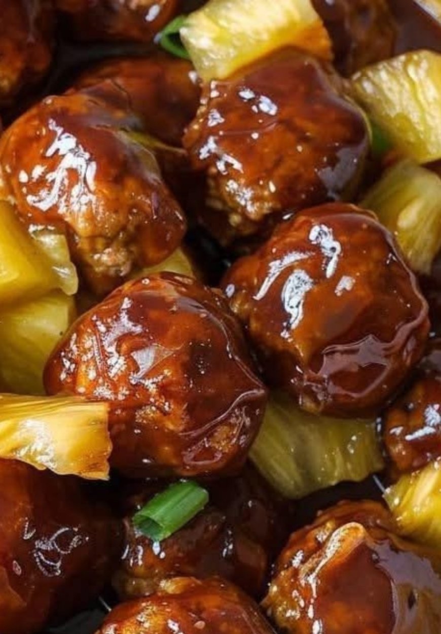 Pineapple BBQ Meatballs (Easy & Delicious)