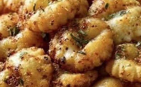 Baked Oyster Crackers with Old Bay