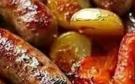 Sausages with Oven-Roasted Potatoes and Peppers